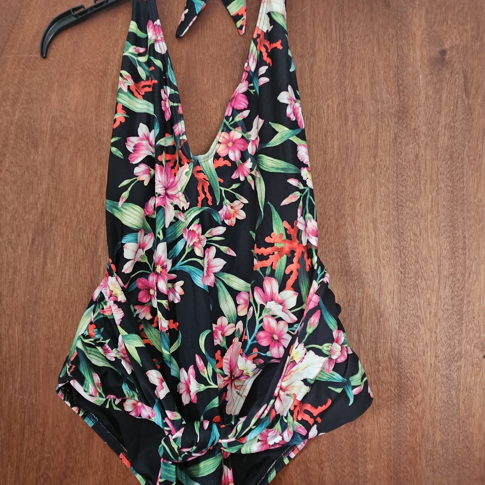 Carmen Marc Valvo Black and Floral Swimsuit